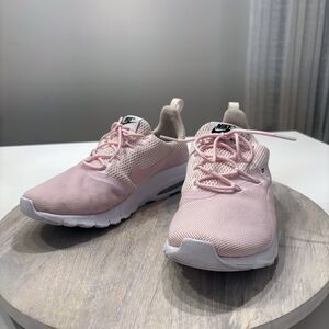 Nike Women's Air Max Motion Racer 2 Pink Foam Running Sneakers Shoes US‎ Size 8